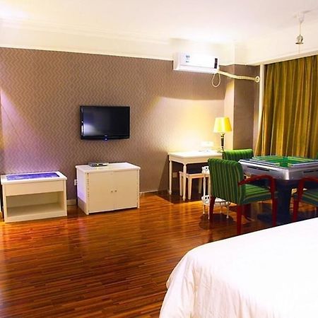 New Zhongxun Business Hotel Yueyang エクステリア 写真