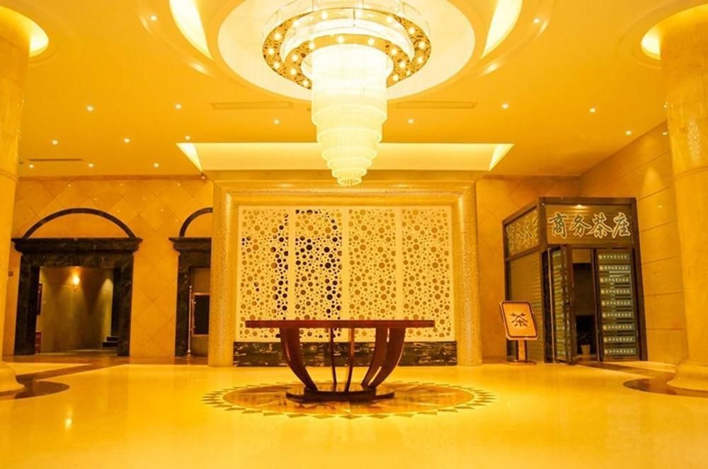 New Zhongxun Business Hotel Yueyang エクステリア 写真