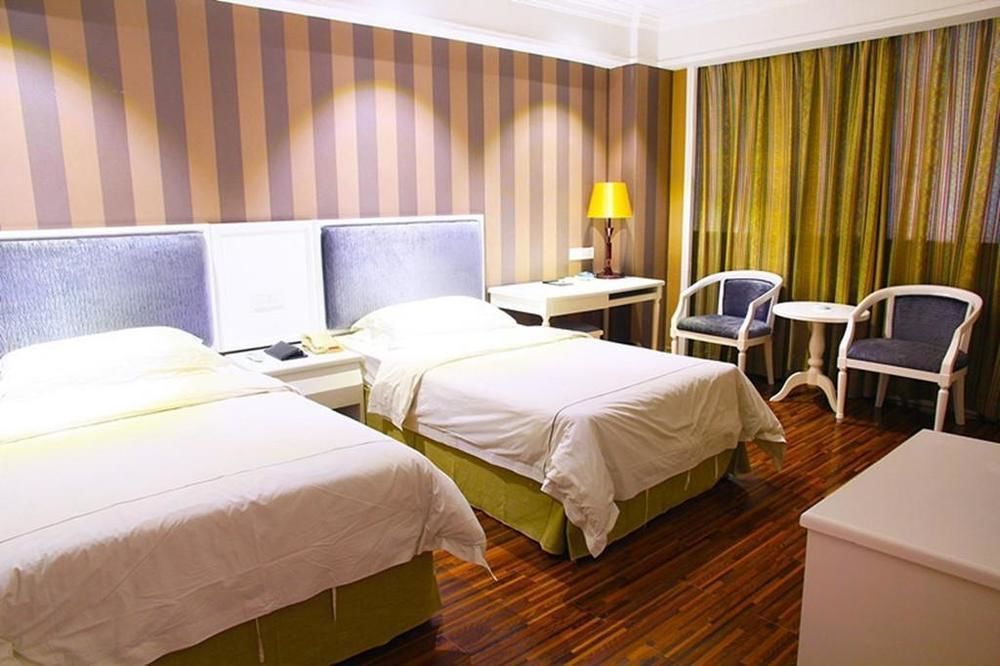 New Zhongxun Business Hotel Yueyang エクステリア 写真